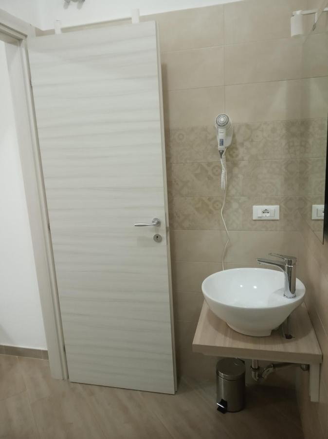Mediterranea Guest House Porto Cesareo Eksteriør bilde